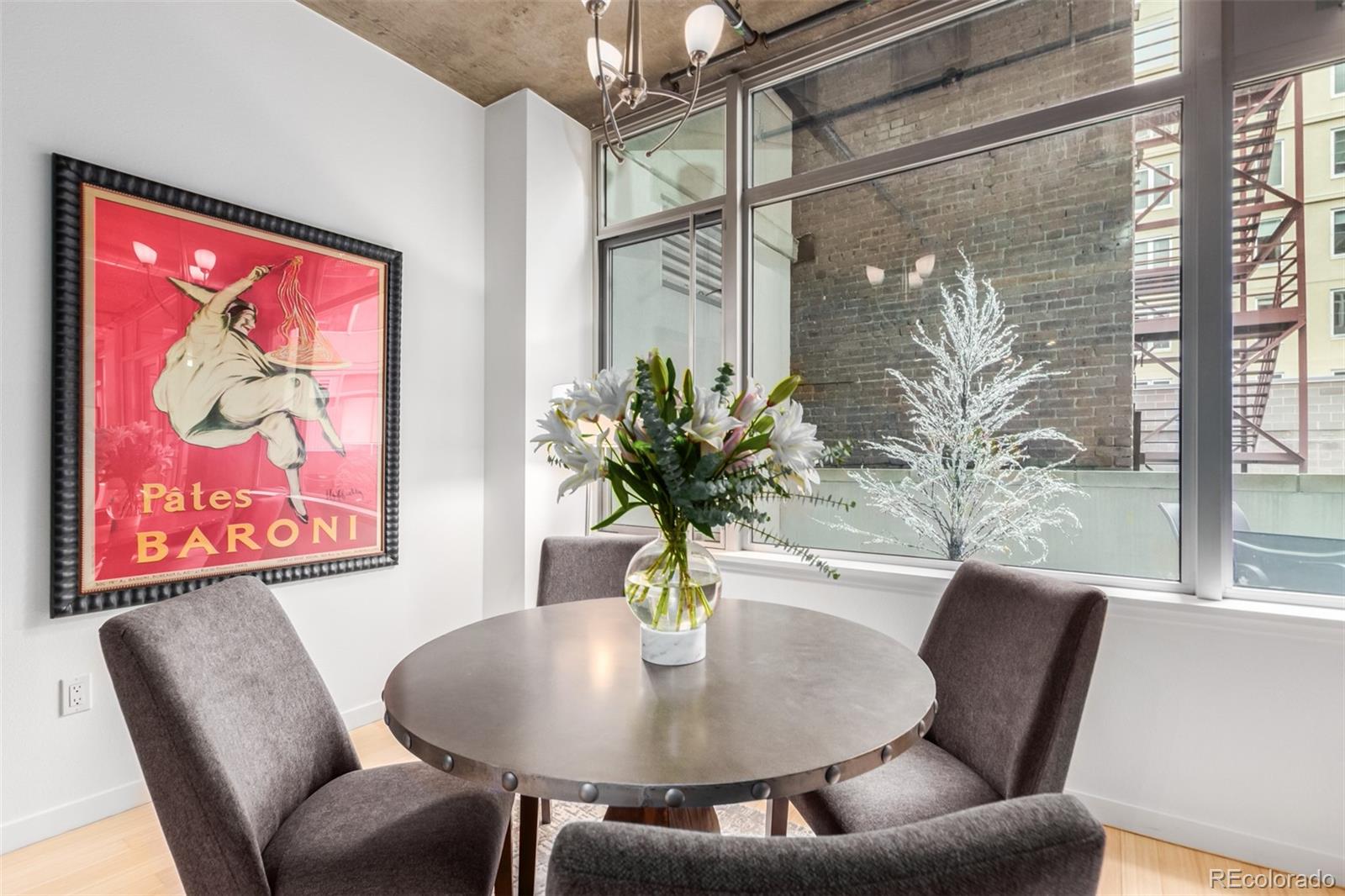 1401 Wewatta Street Unit: 211