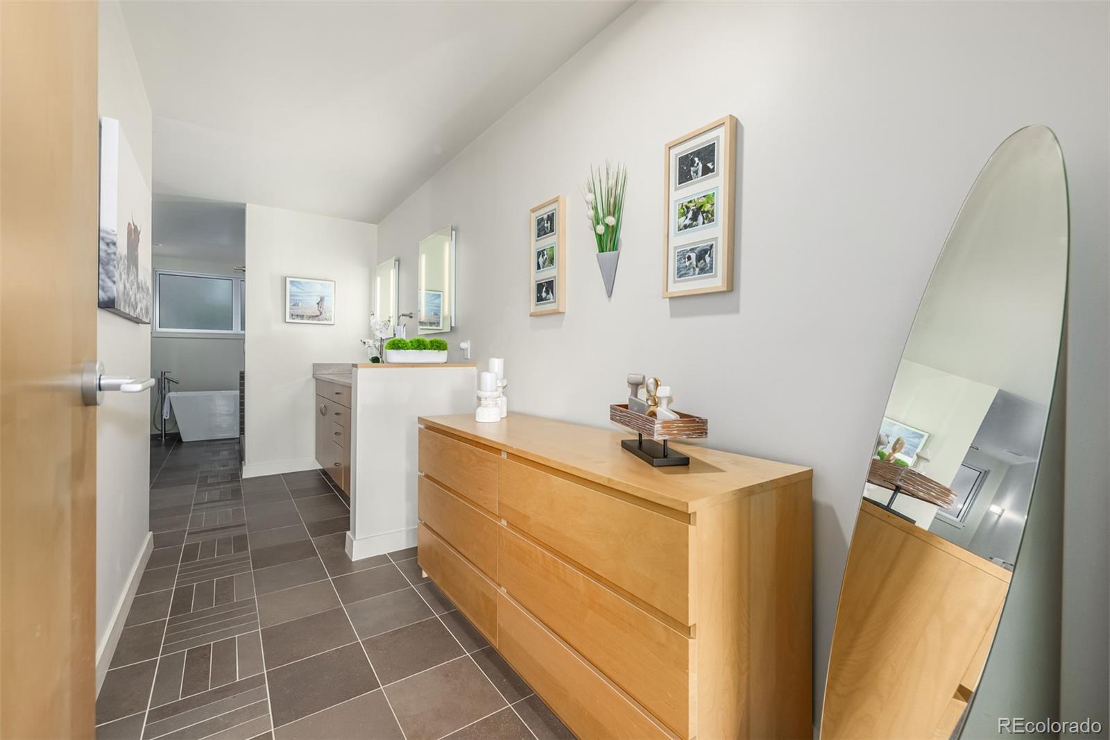 2229 Blake Street Unit: 501