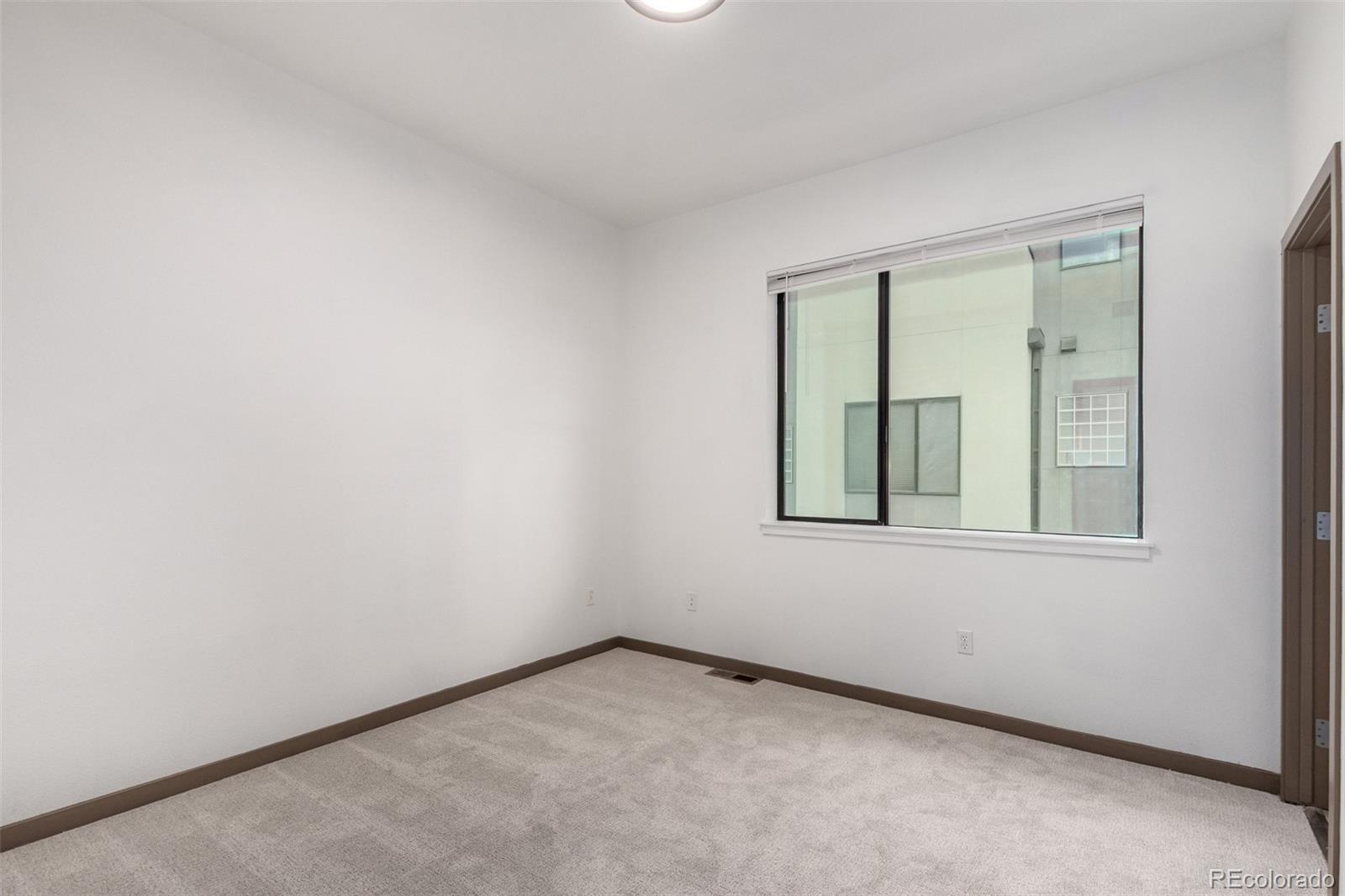 2347 Glenarm Place