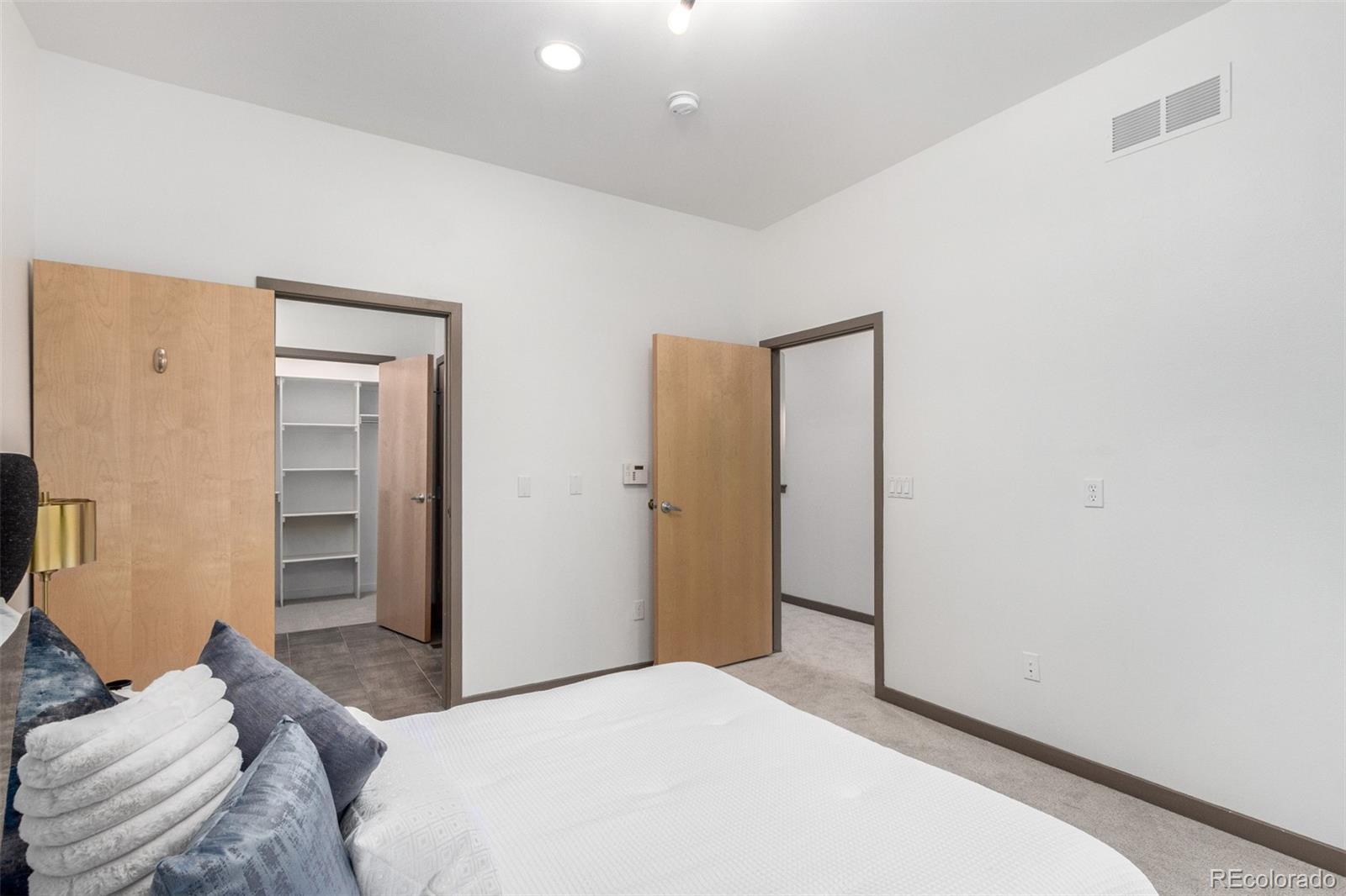 2347 Glenarm Place