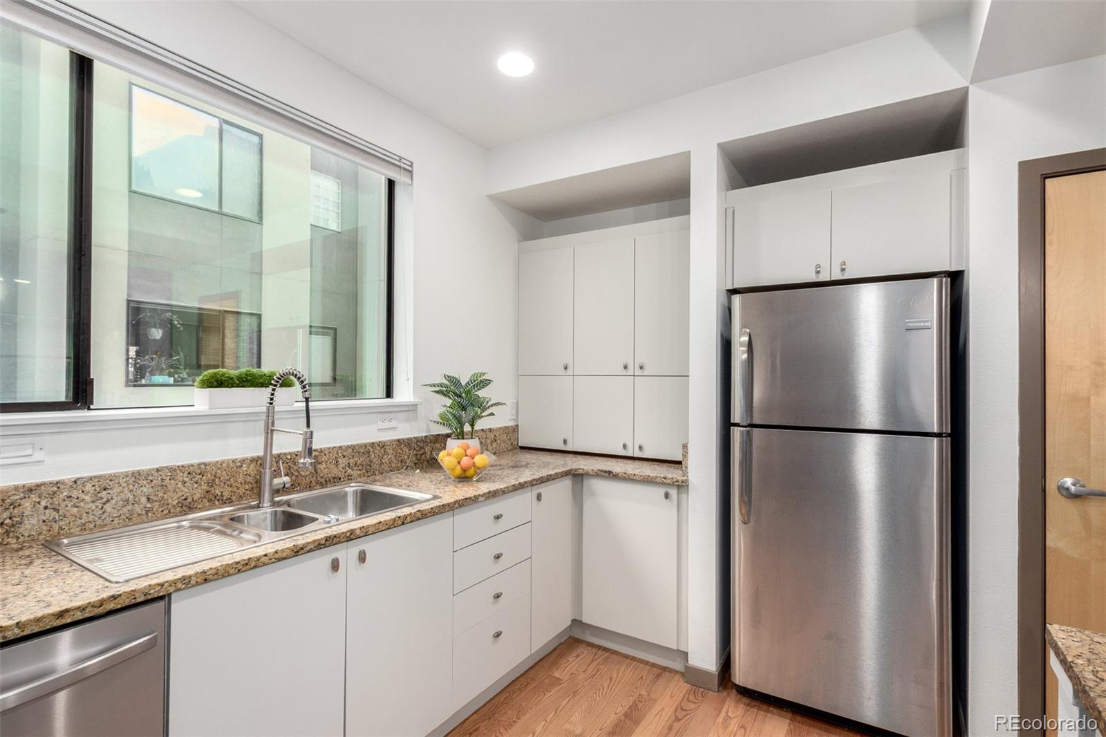 2347 Glenarm Place
