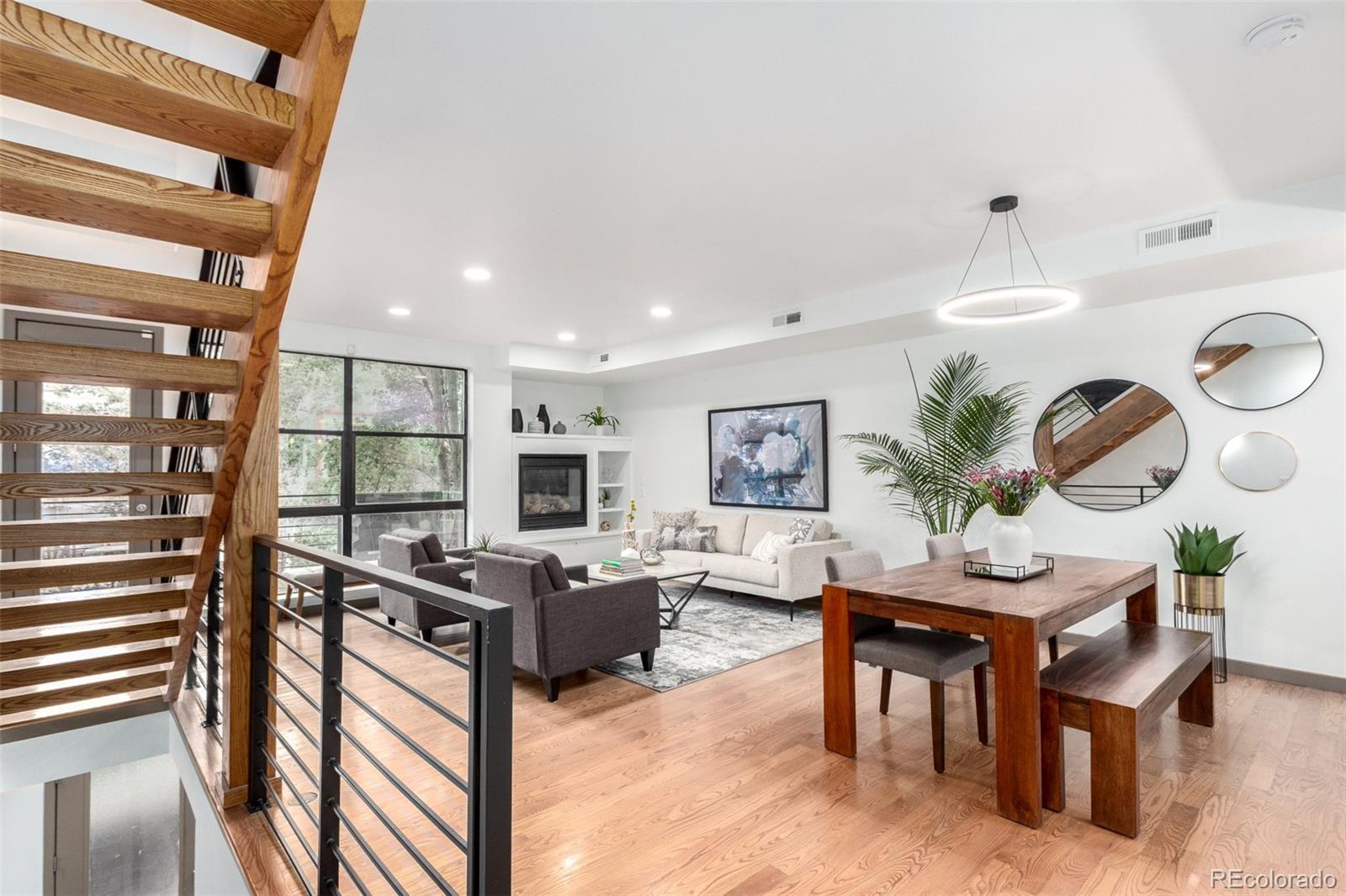 2347 Glenarm Place