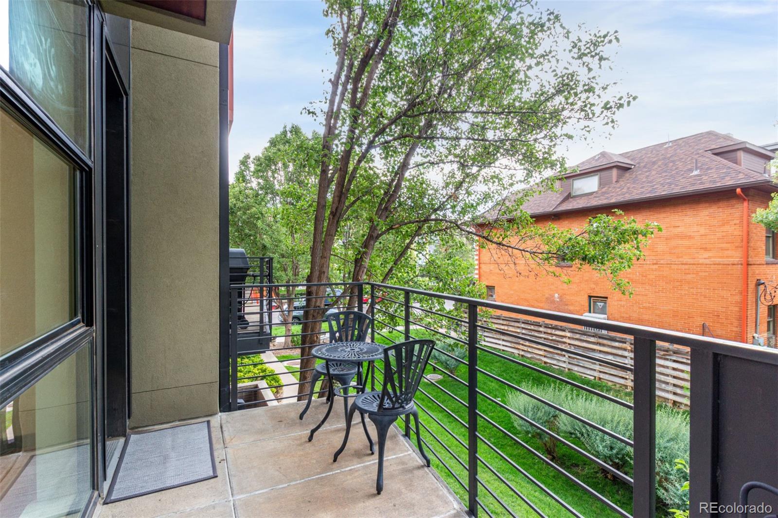 2347 Glenarm Place