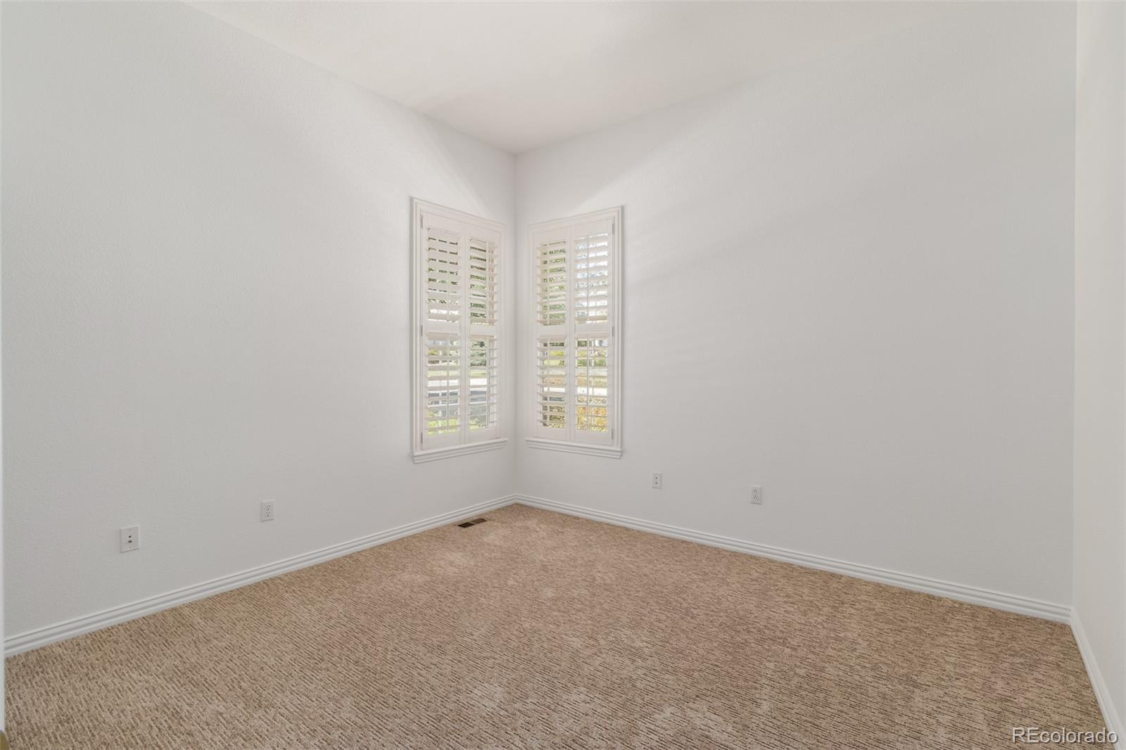 8300 Fairmount Drive Unit: BB101