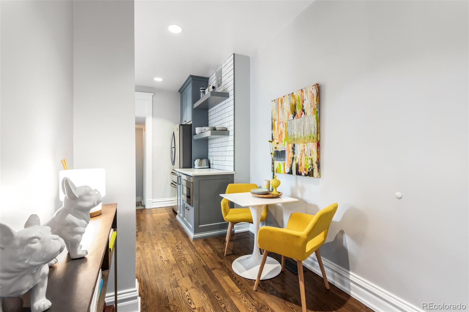 2050-L N Ogden Street