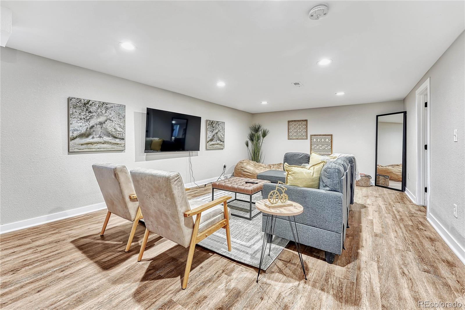 6171 S Spotswood Street