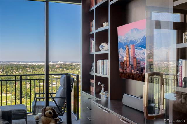 1650 Fillmore Street Unit: 2107
