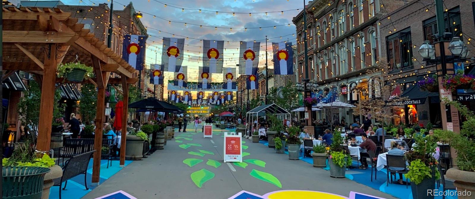 1625 Larimer Street Unit: 2707