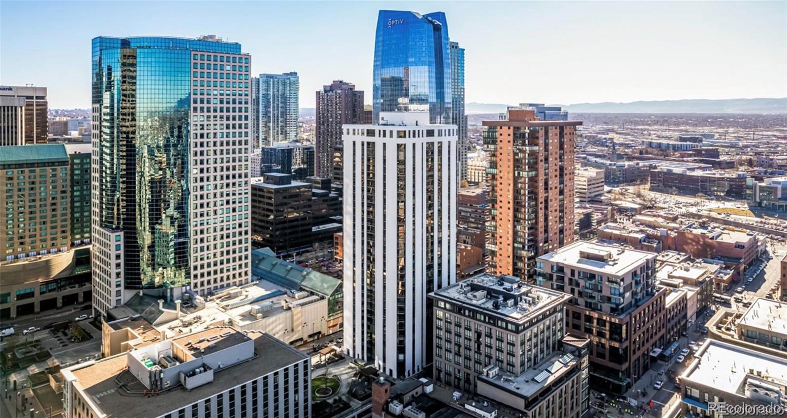 1625 Larimer Street Unit: 2707