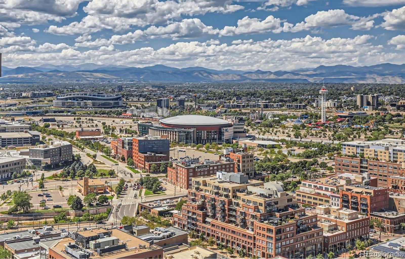 1625 Larimer Street Unit: 2707