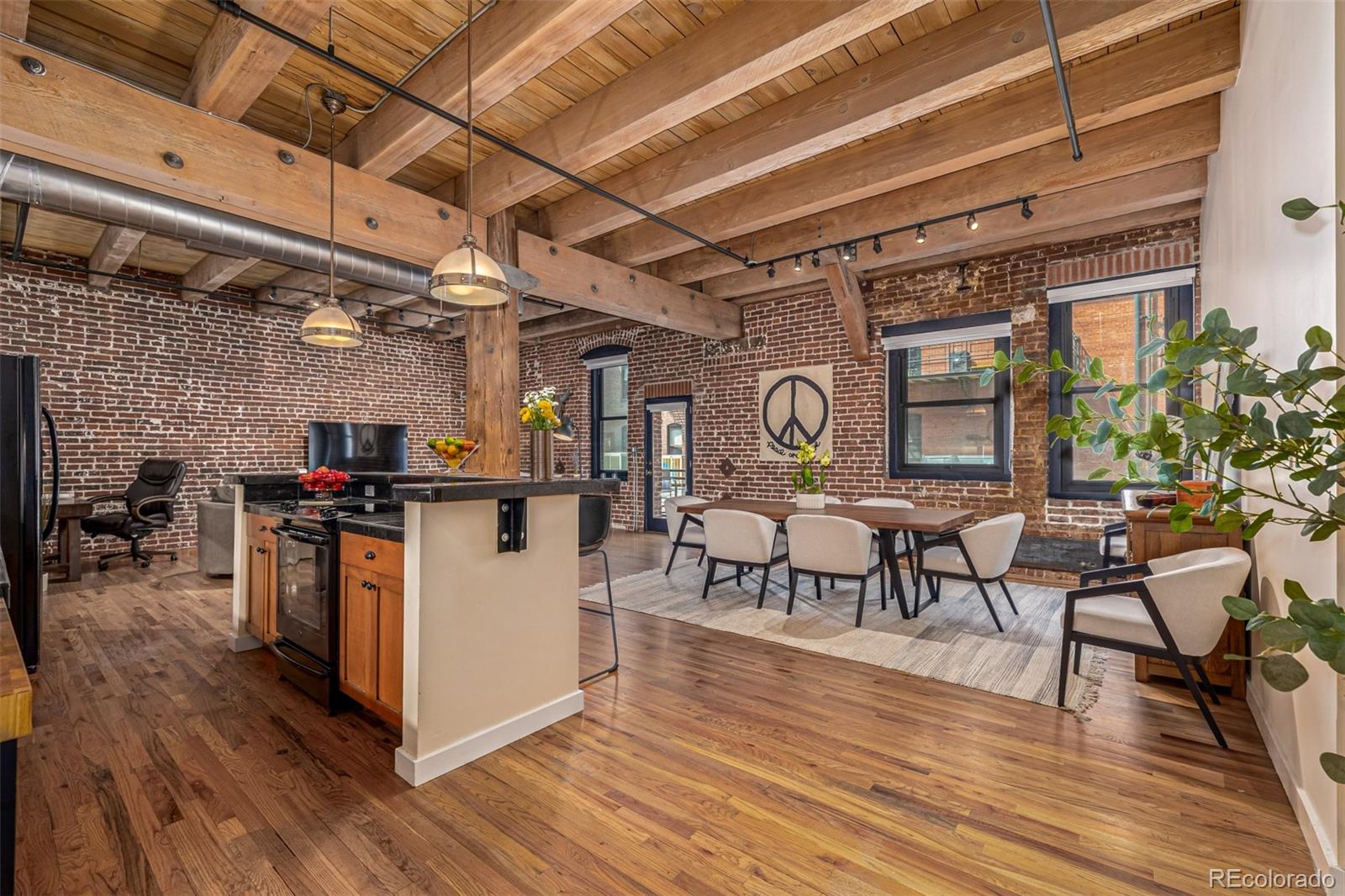 1745 Wazee Street Unit: 2E