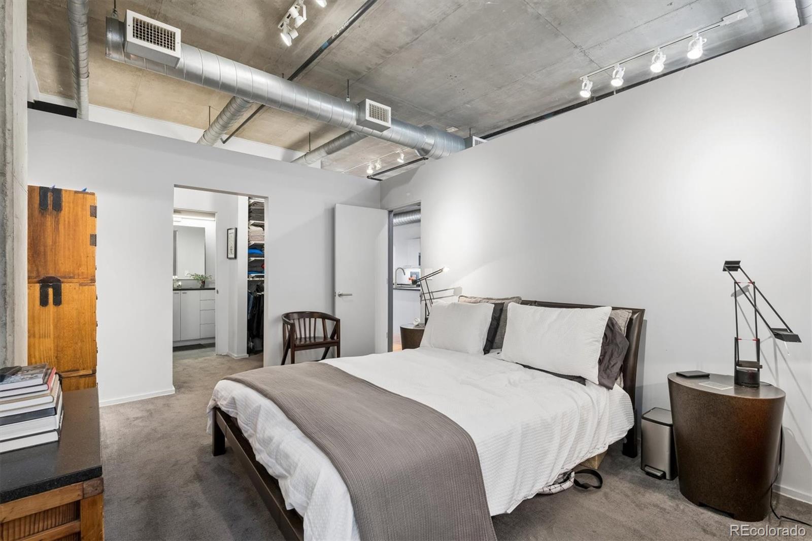 290 W 12th Avenue Unit: 305