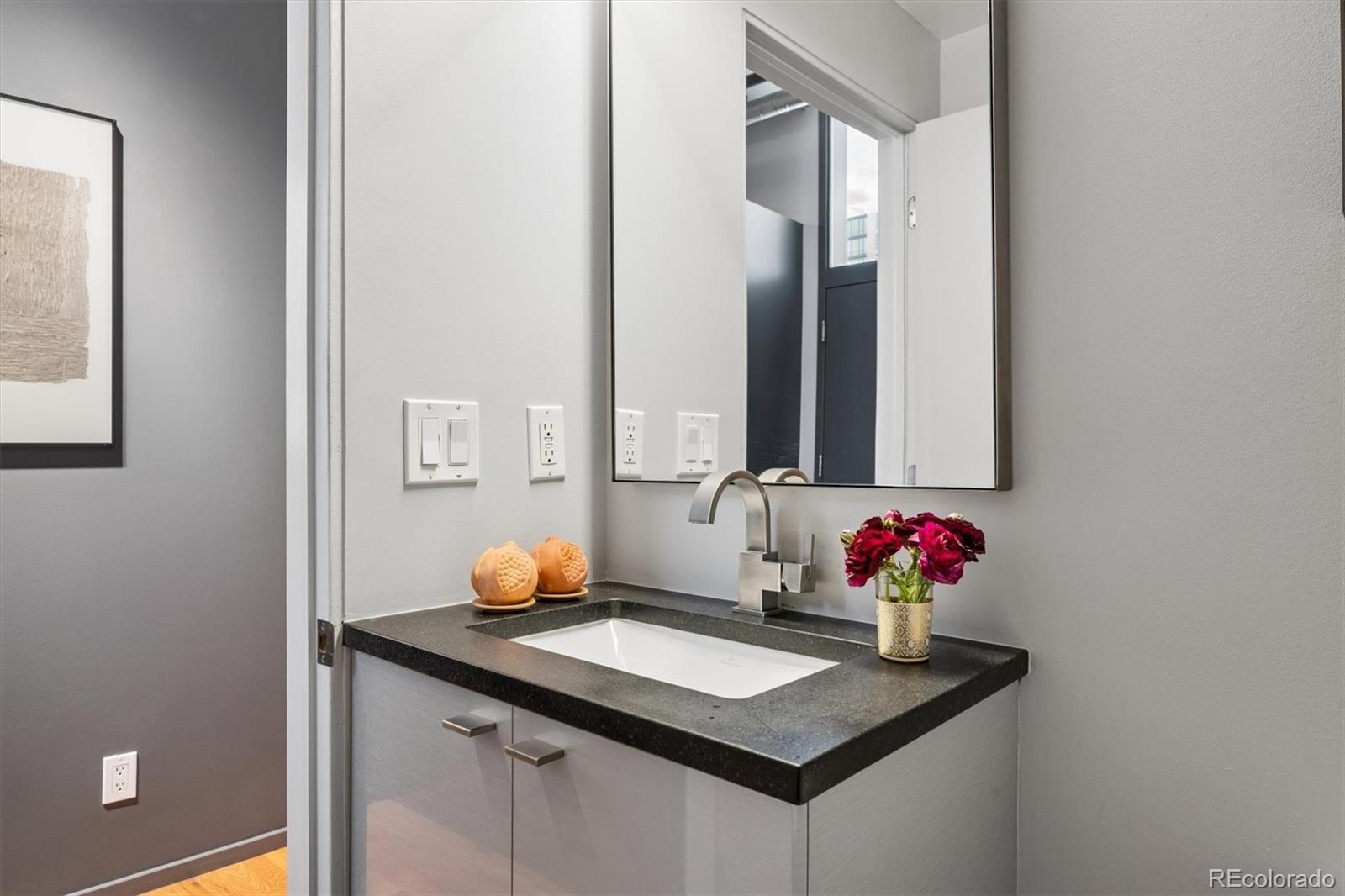 290 W 12th Avenue Unit: 305
