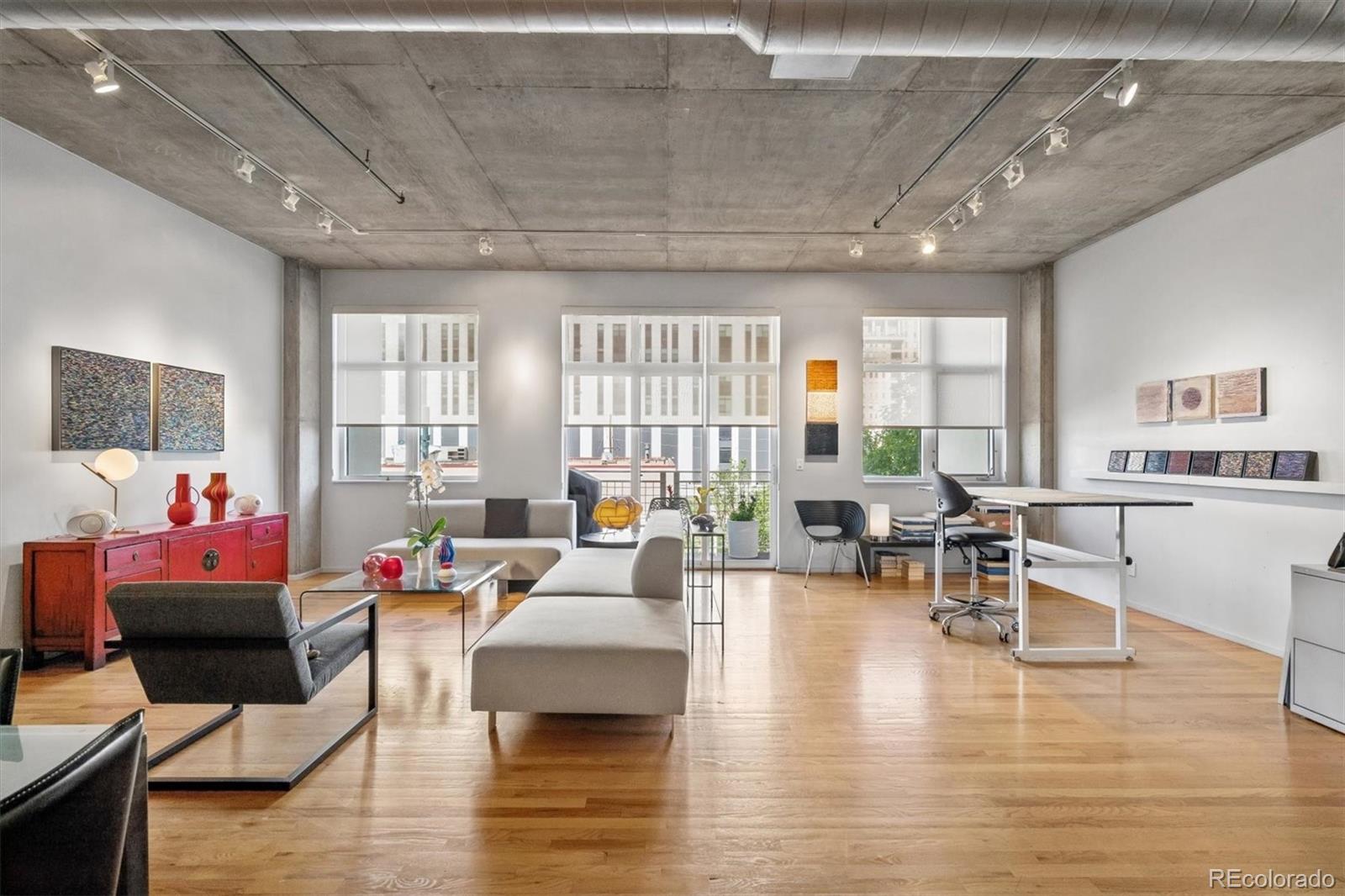 290 W 12th Avenue Unit: 305