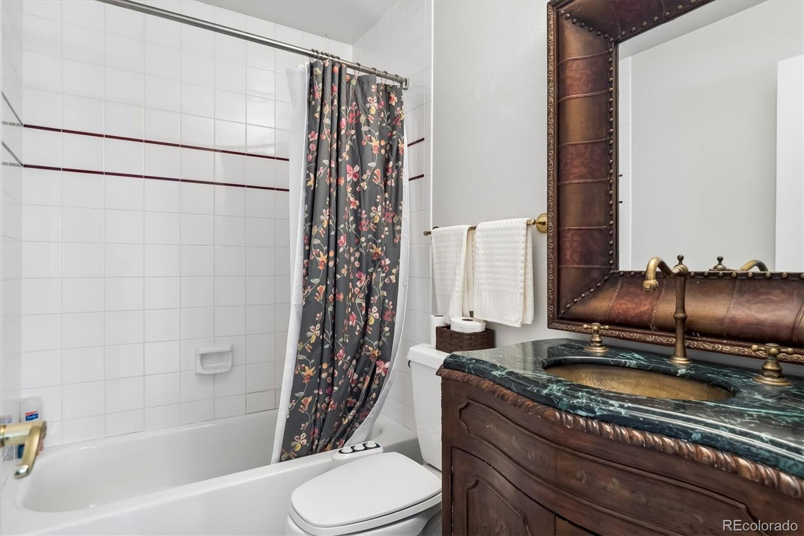 43 Cherry Hills Farm Drive