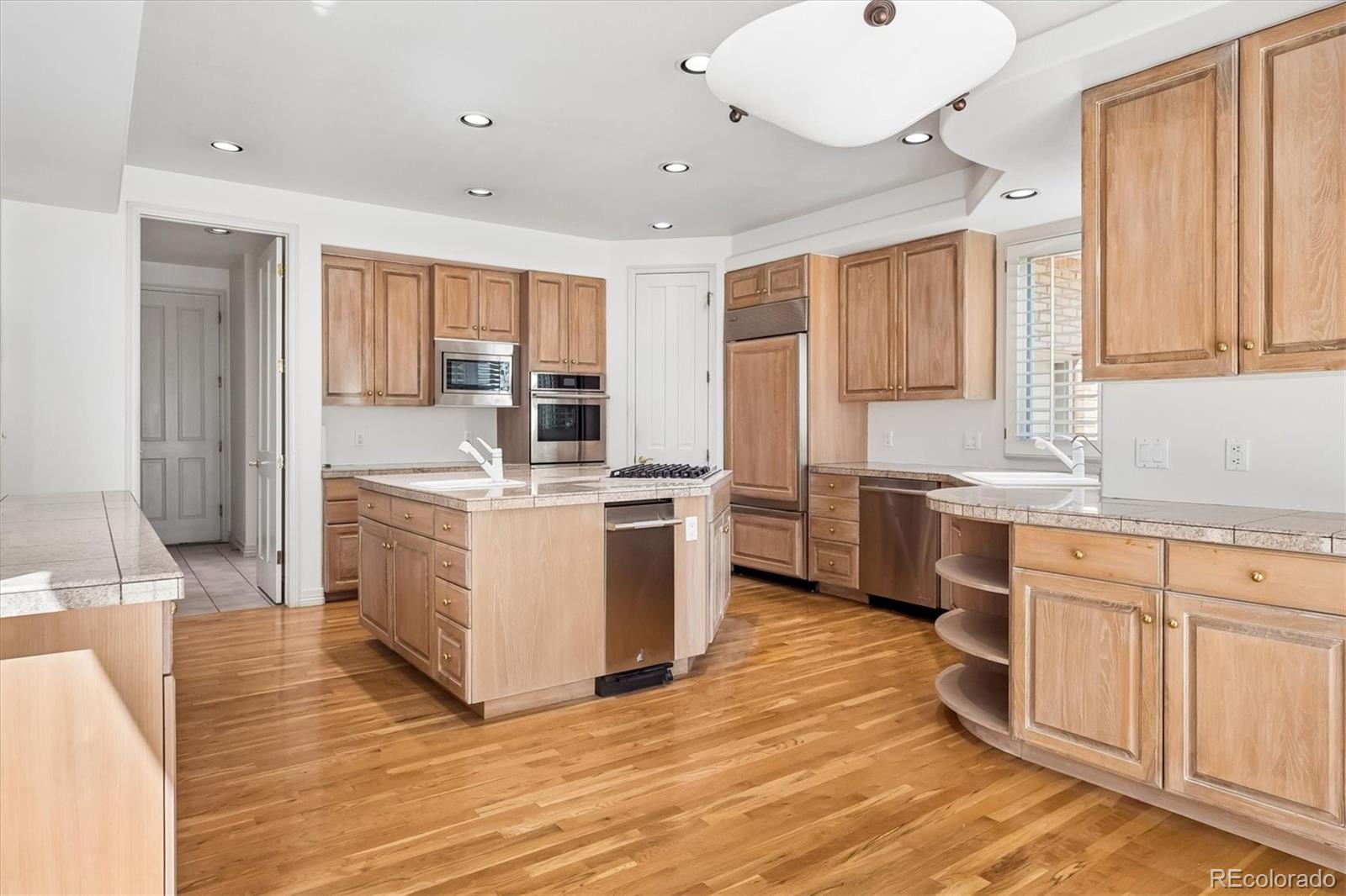 43 Cherry Hills Farm Drive