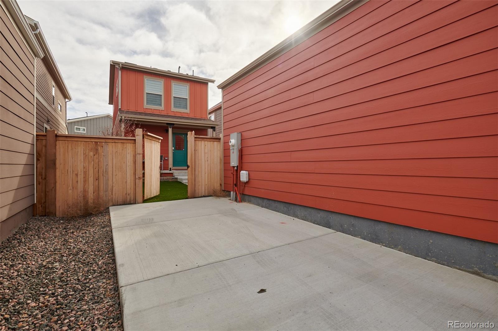 6339 Hanover-R Street