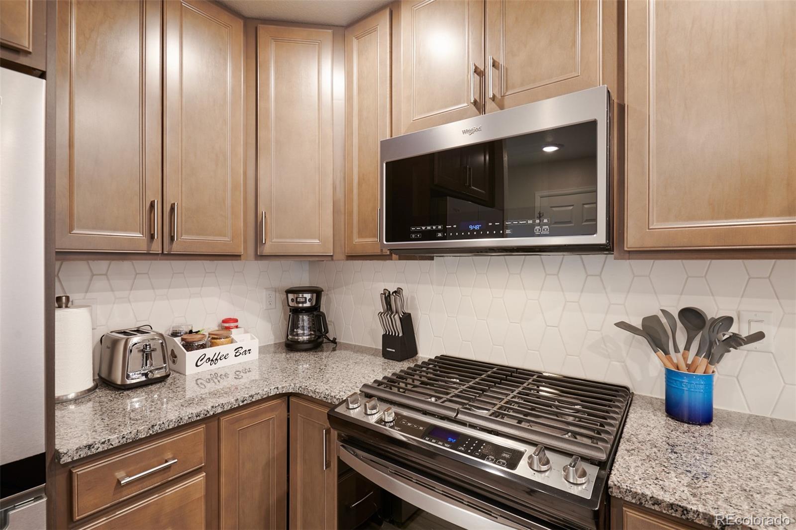 6339 Hanover-R Street