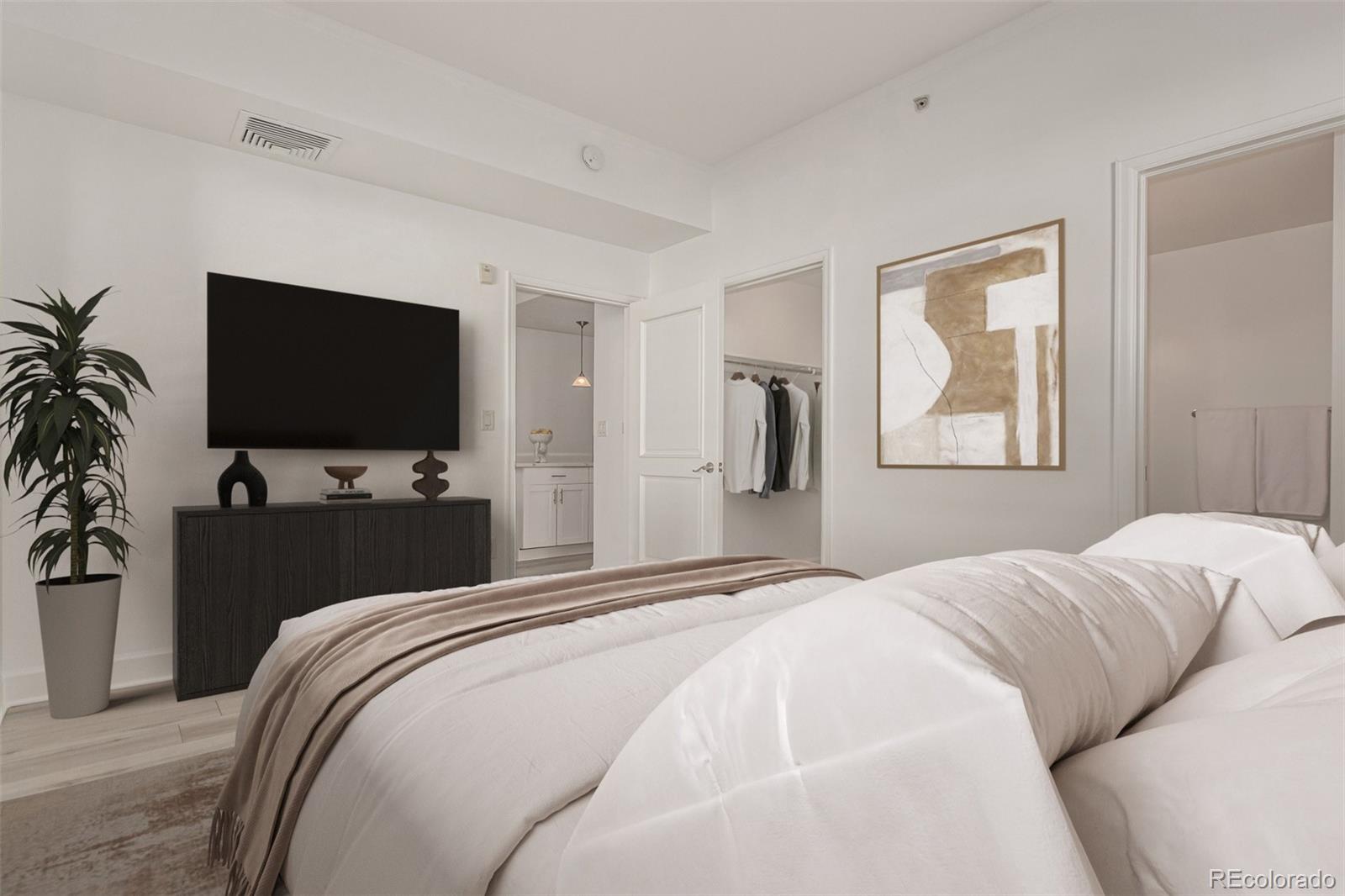 1975 N Grant Street Unit: 627