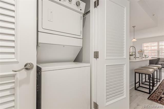 1975 N Grant Street Unit: 627
