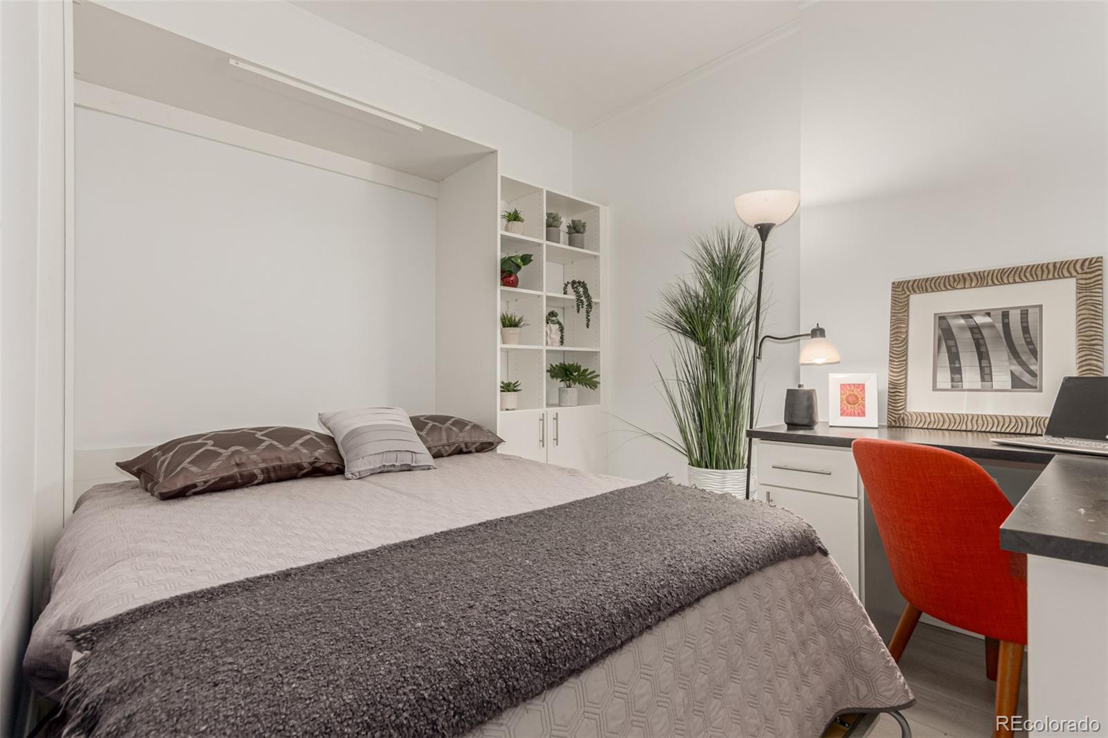 1975 N Grant Street Unit: 627