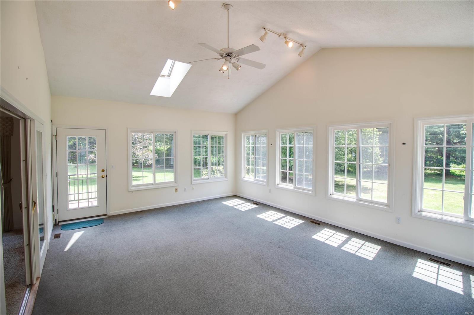 124 Illini Lane