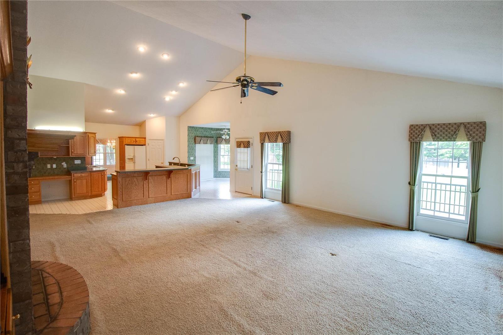 124 Illini Lane