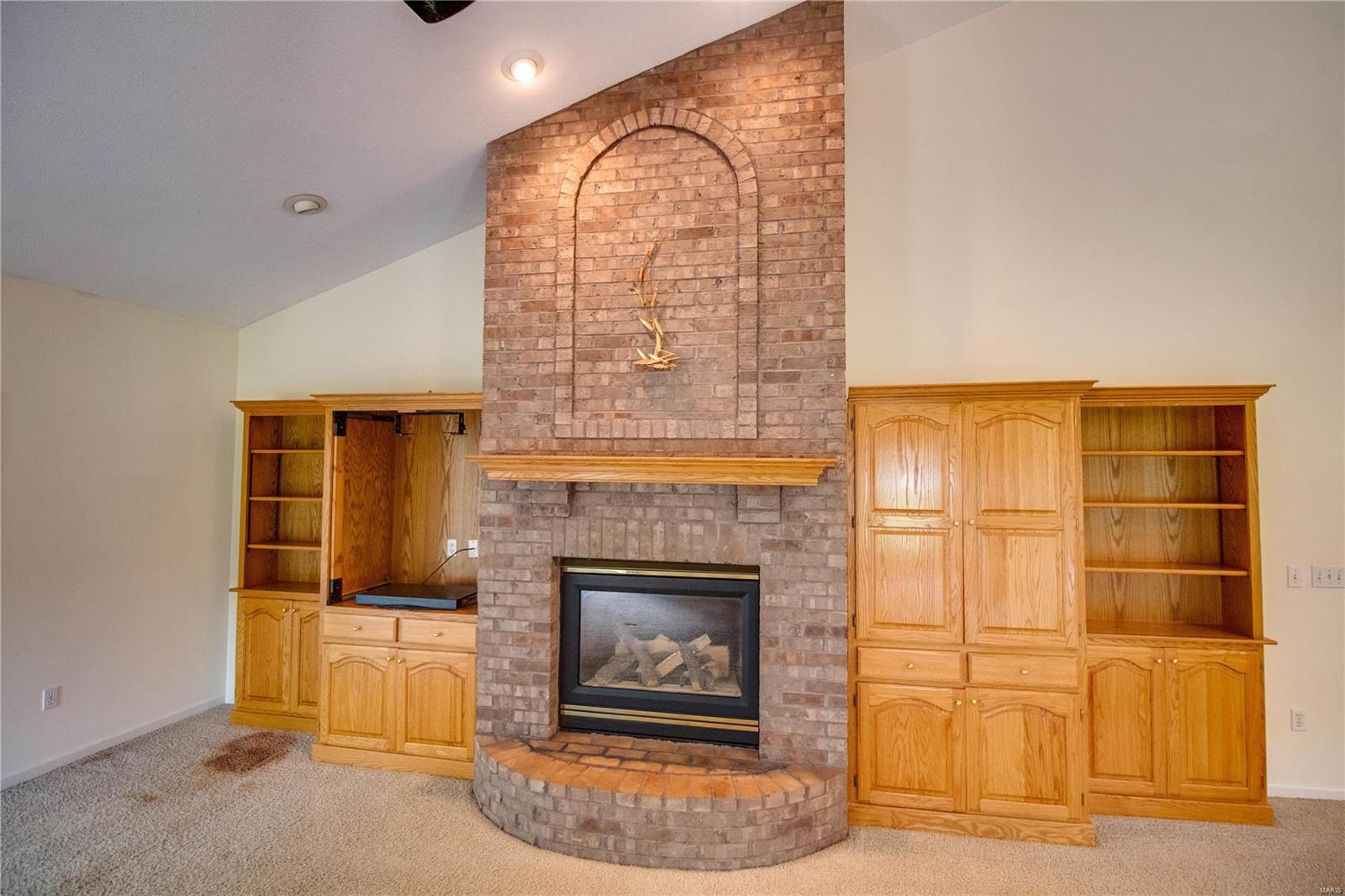 124 Illini Lane