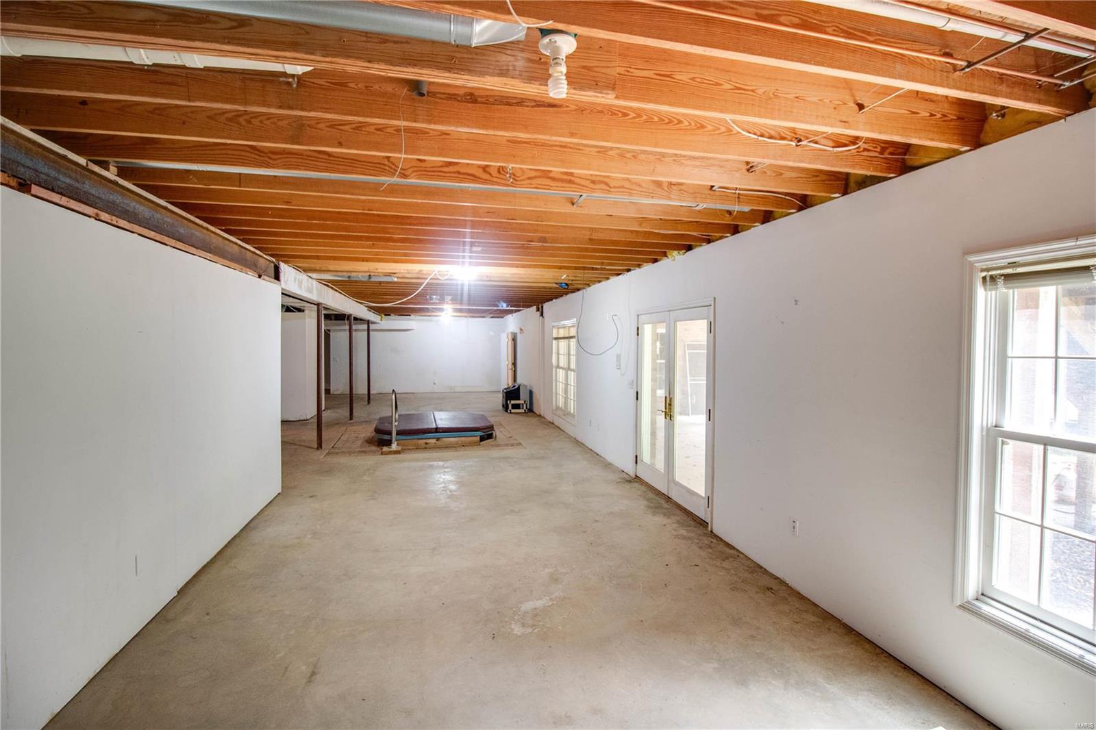 124 Illini Lane