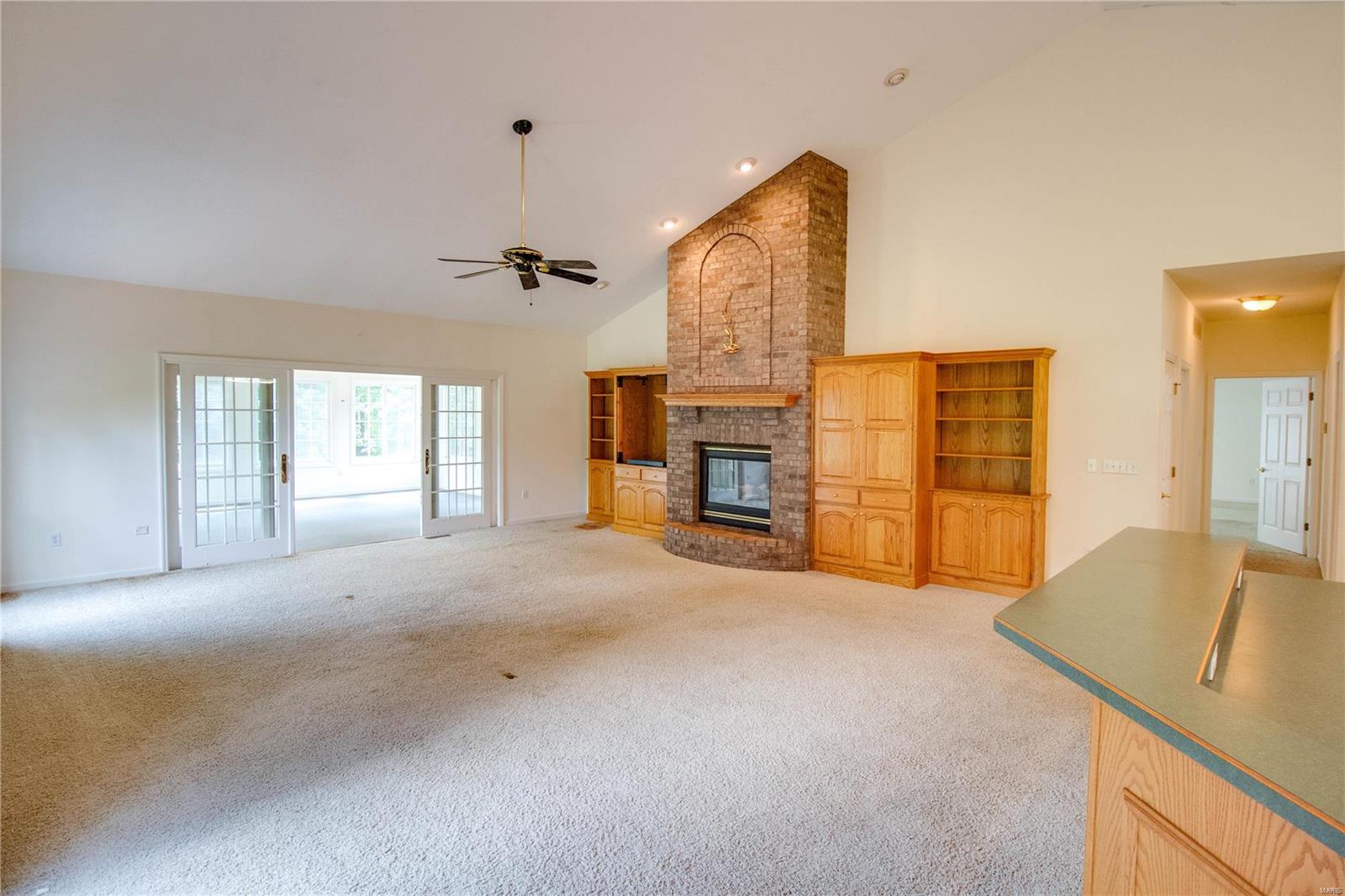 124 Illini Lane