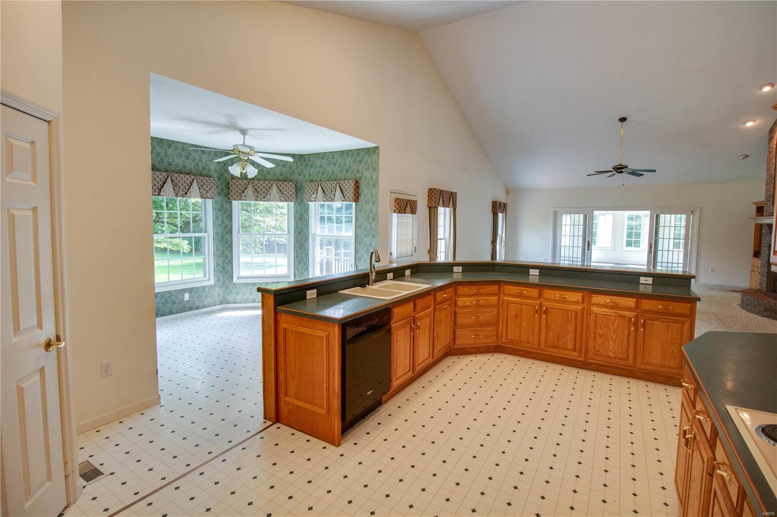 124 Illini Lane