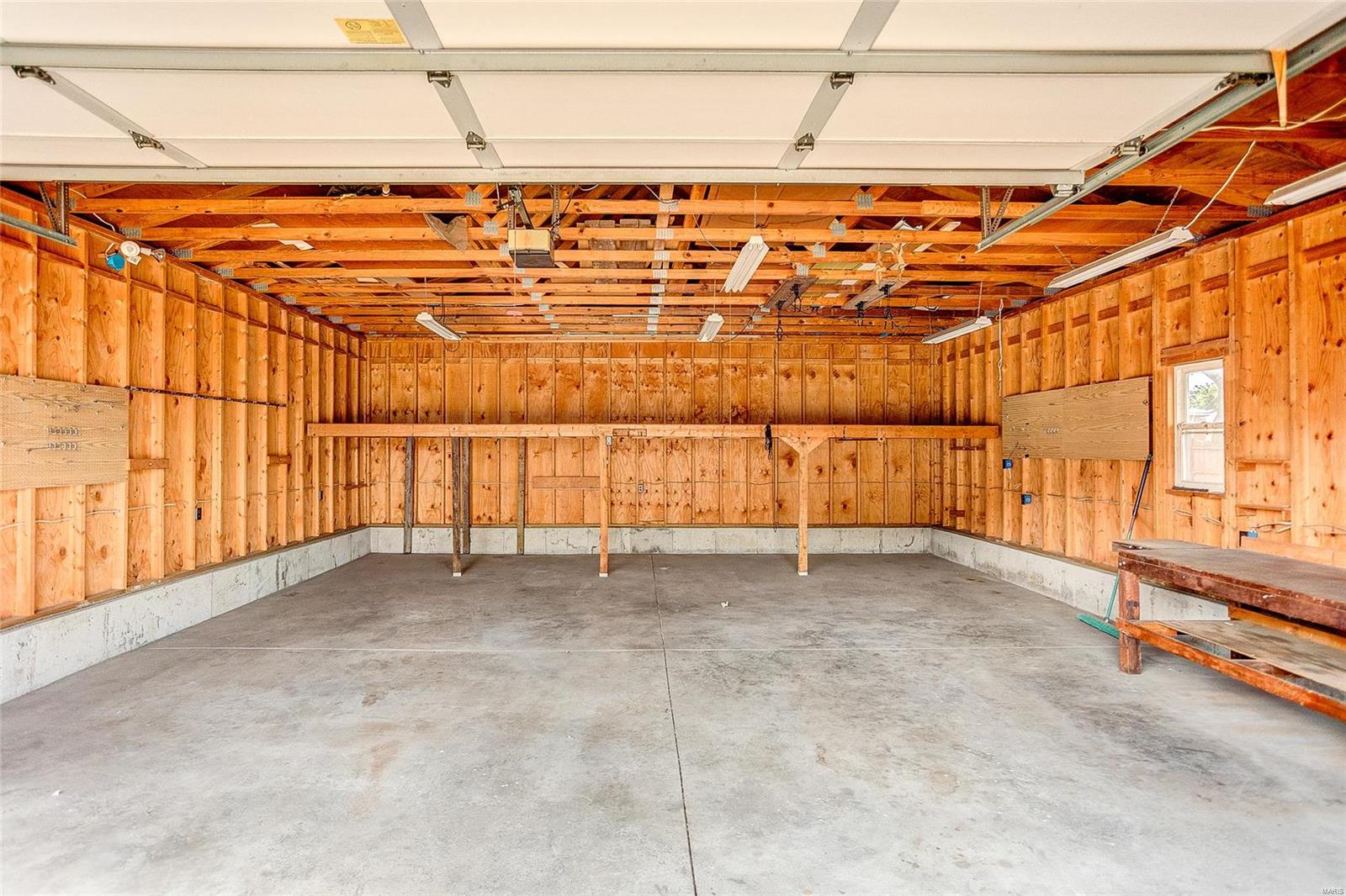 380 N 6th Street