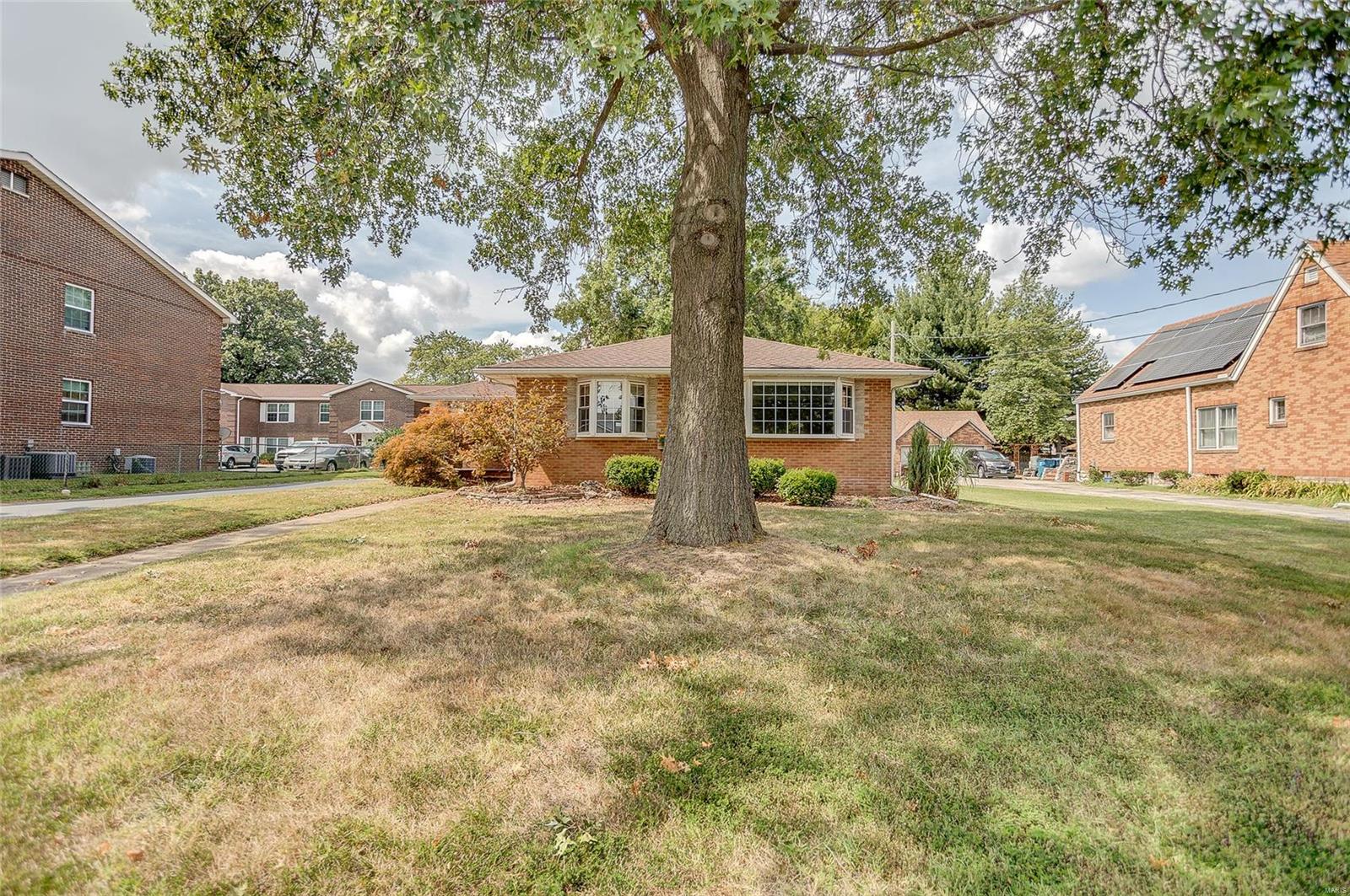 380 N 6th Street