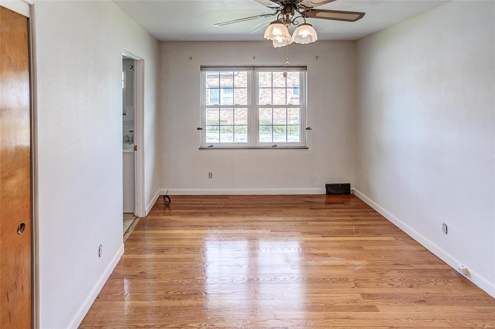 380 N 6th Street