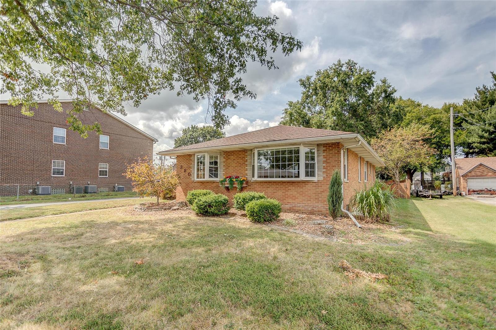380 N 6th Street