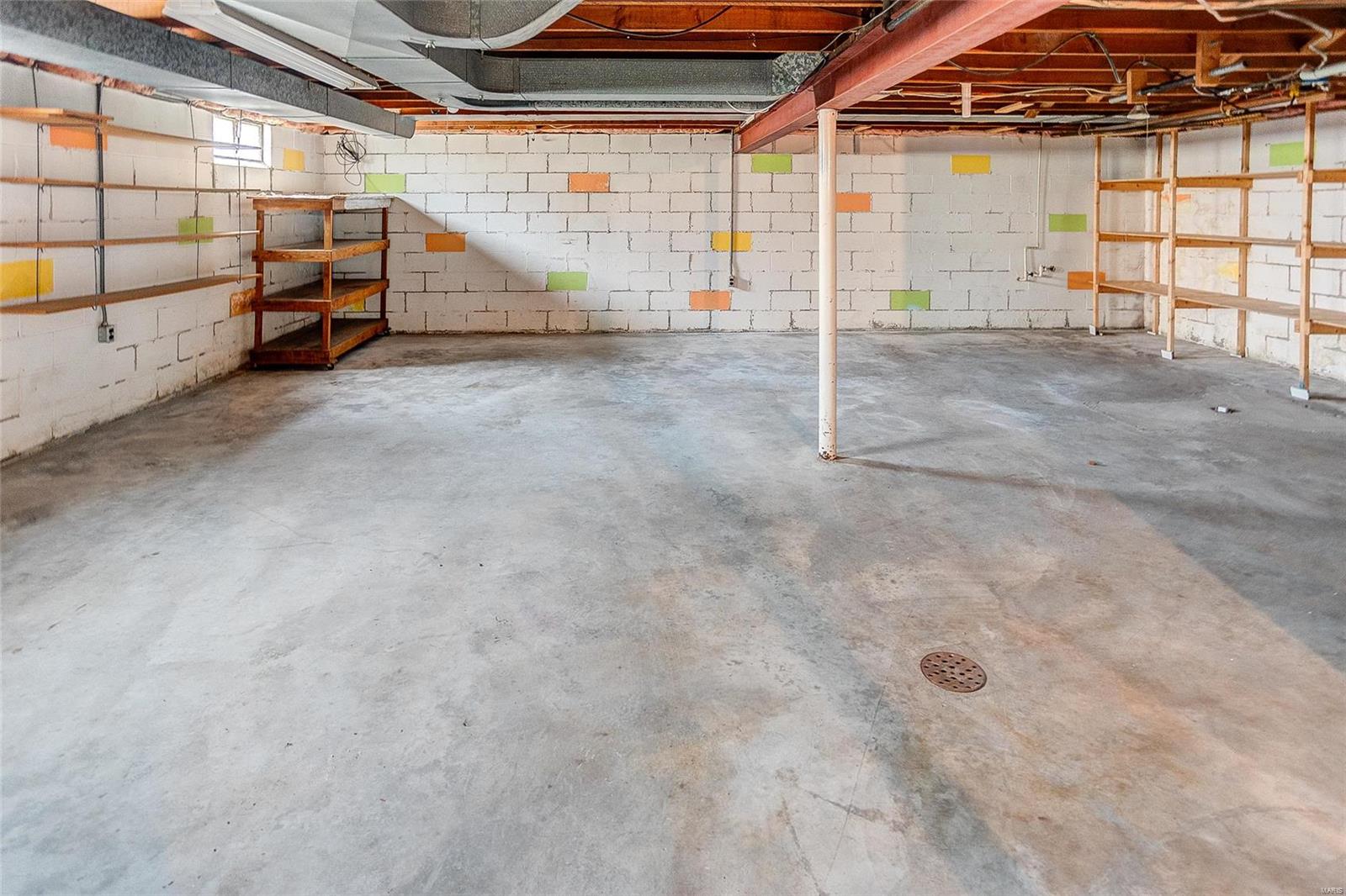 380 N 6th Street