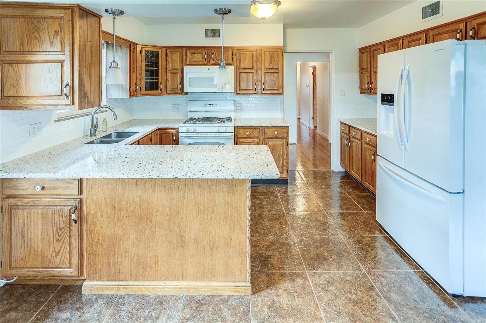 380 N 6th Street