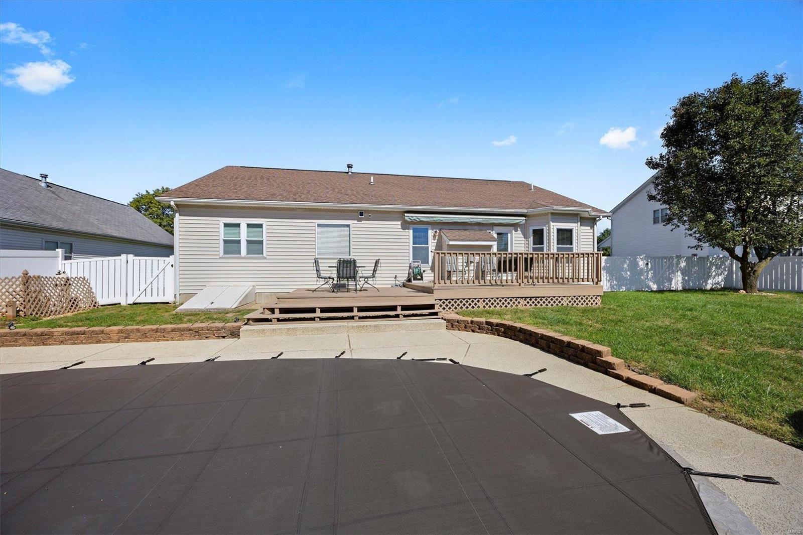 2644 Katrine Lake Drive
