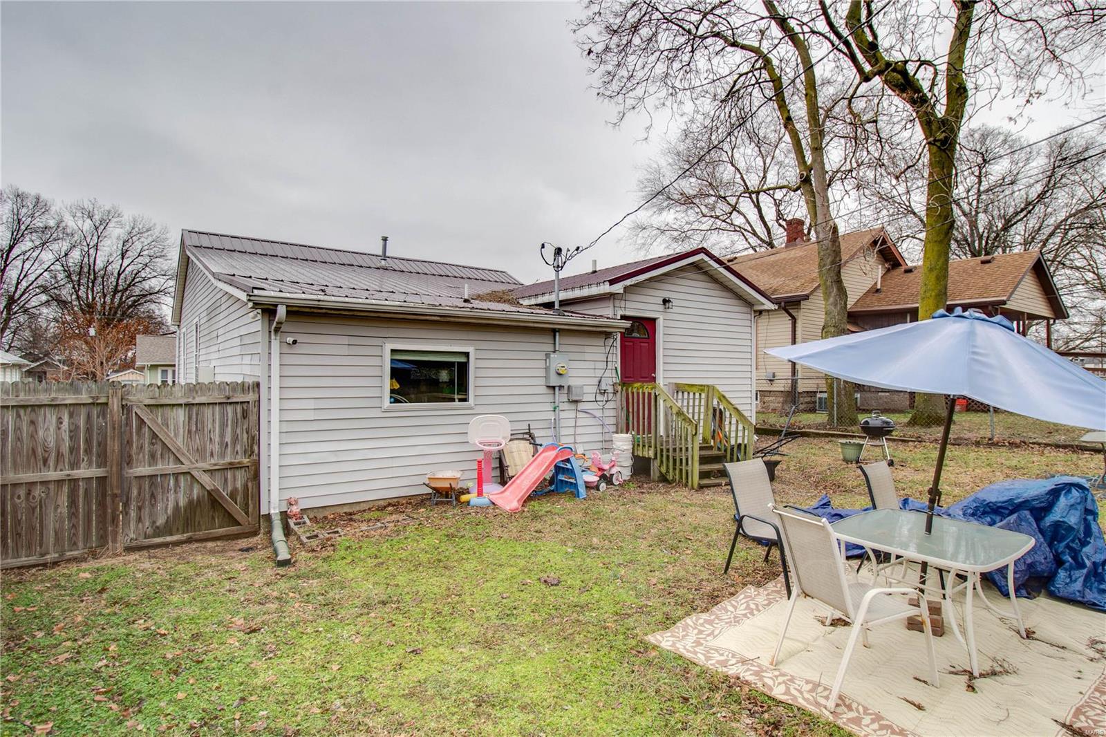 708 Rice Street