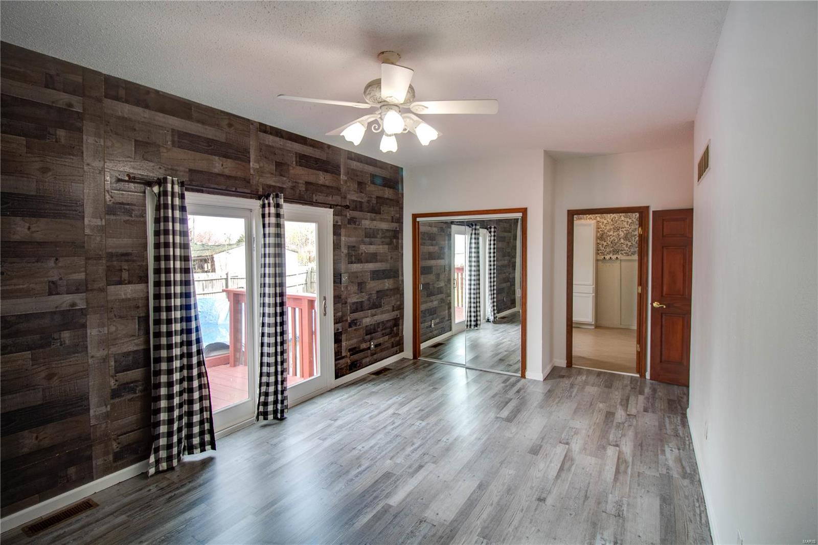 601 Promenade Street