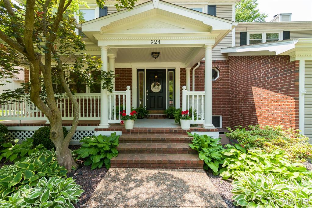 924 University Drive Drive
