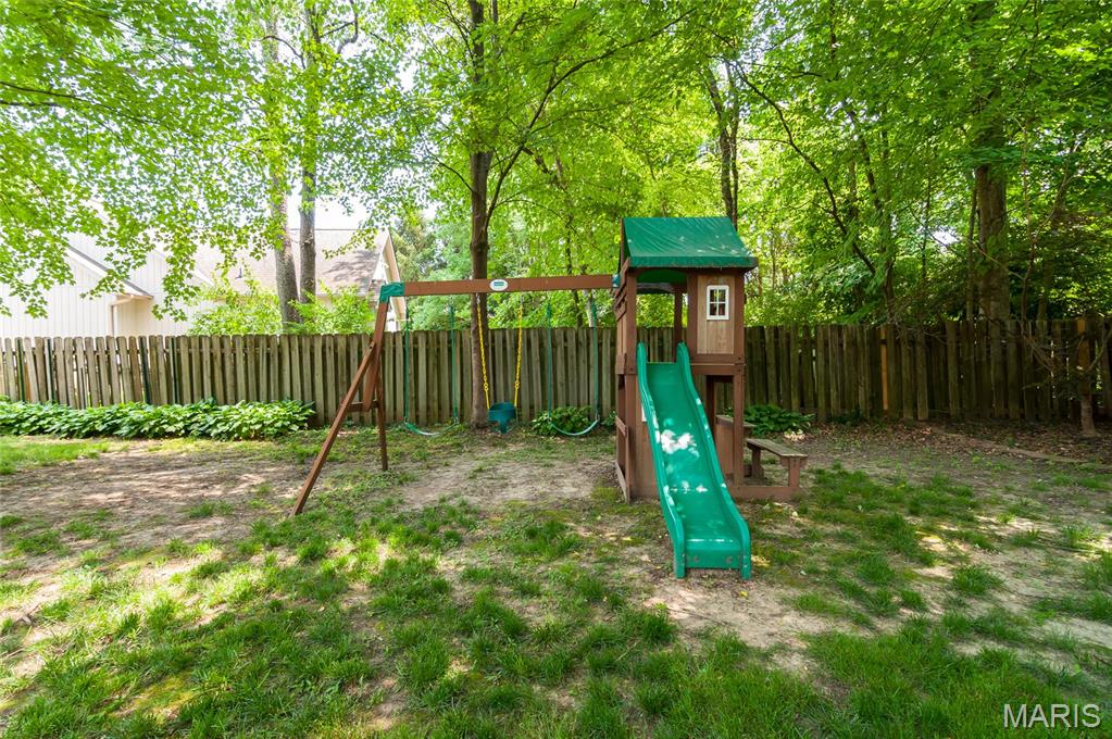 924 University Drive Drive