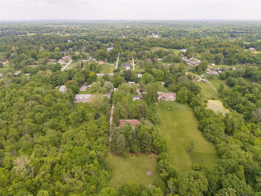 2100 Rose Knoll Lane