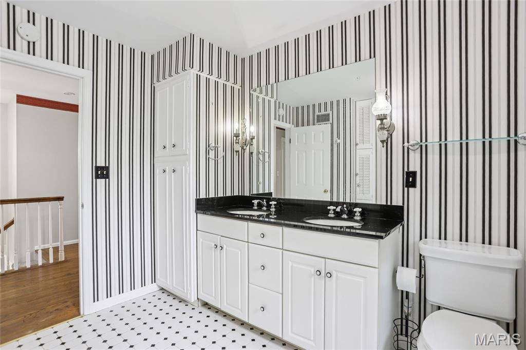 1702 Blu Fountain Court