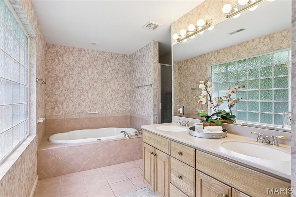 1702 Blu Fountain Court