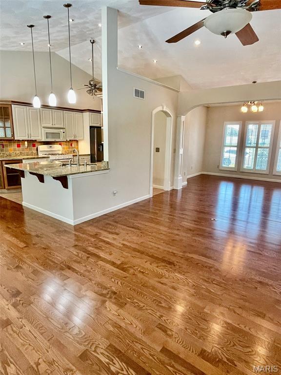 77 Woodcrest Drive