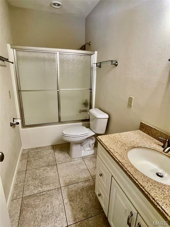 77 Woodcrest Drive