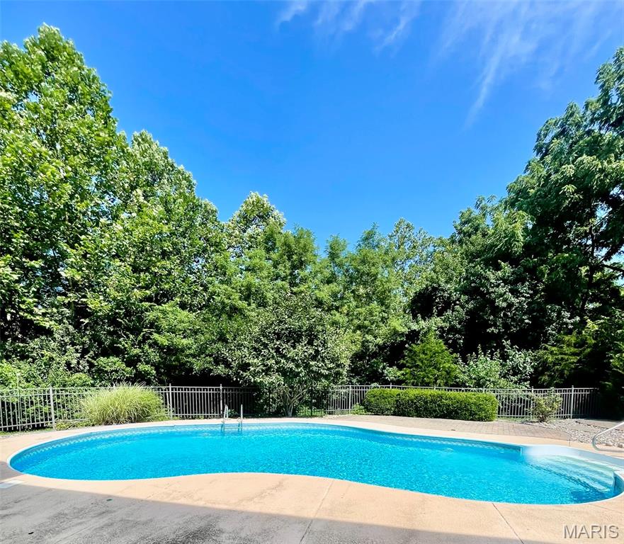 77 Woodcrest Drive