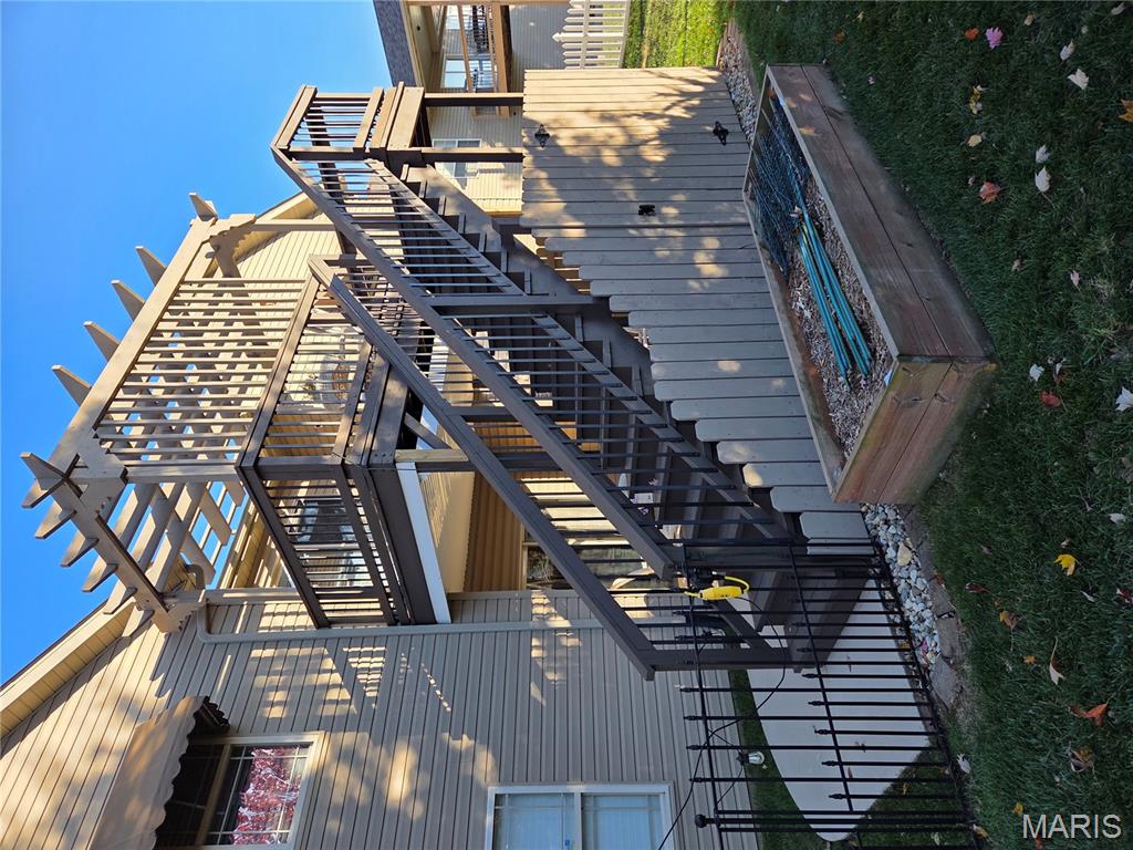 1869 Robins Mill Court