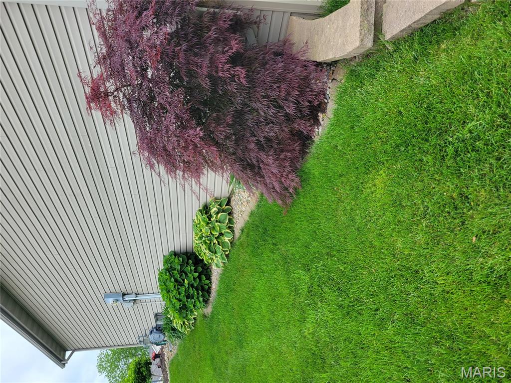1869 Robins Mill Court